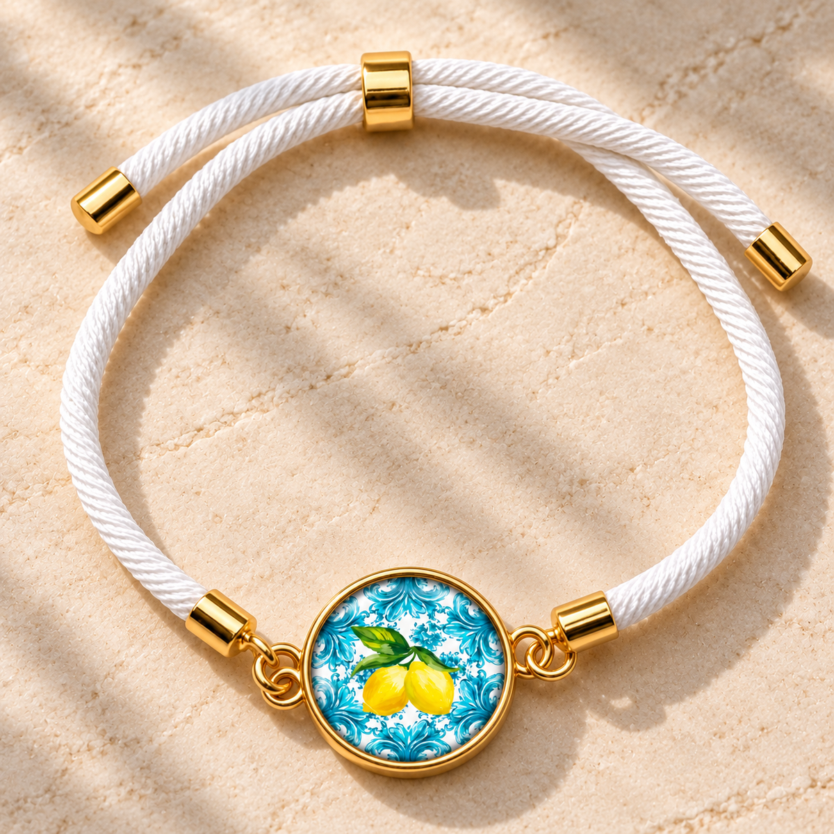 BRC37 – Bracciale con medaglione decorato